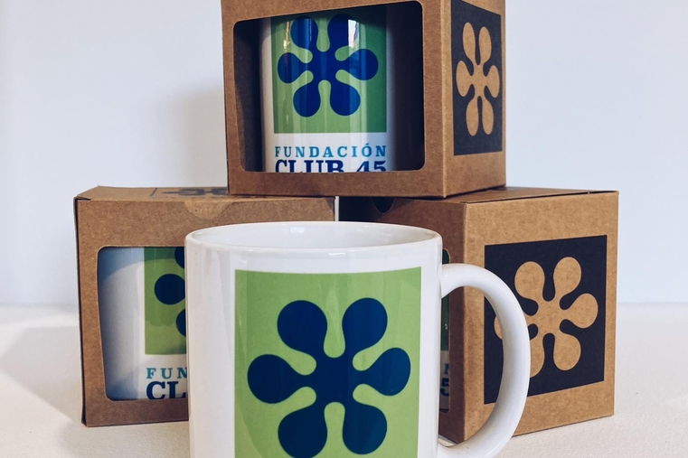 Personalised mug box