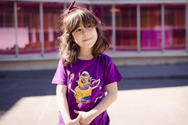 DTG kids' T-shirts - Front Black 02